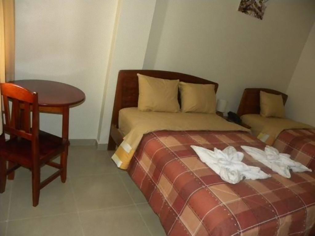 Hotel Jose Antonios Inn Puerto Maldonado Habitación foto