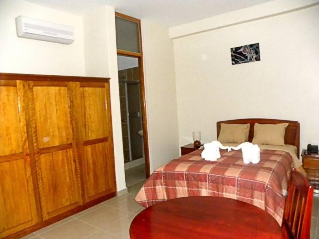 Hotel Jose Antonios Inn Puerto Maldonado Habitación foto